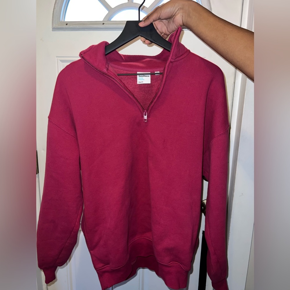 Aritiza quarter zip